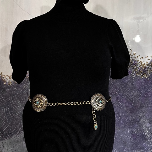 Vintage Antique Brass Tone Concho Belt - Picture 4 of 10